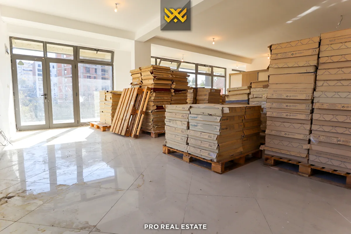 Lokal 145m² me #QIRA në Lagjen e Spitalit