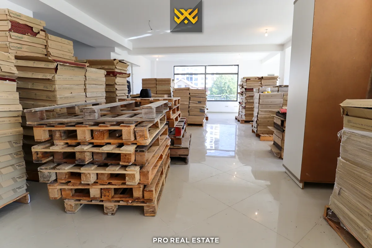 Lokal 145m² me #QIRA në Lagjen e Spitalit