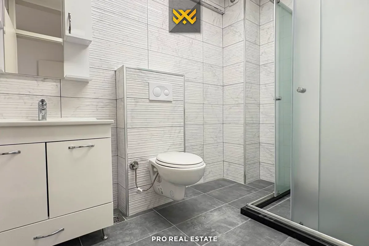 Banesë / Zyrë 255m² me #QIRA te Rruga A