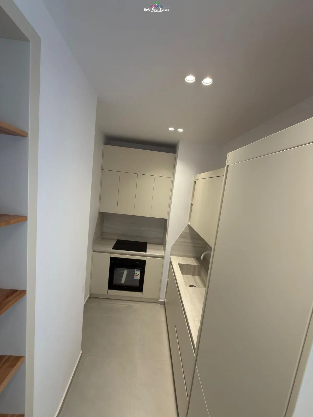 Apartament Me Qera 1+1+post parkimi Ne Shkoze ( ID B2101693) Tirane