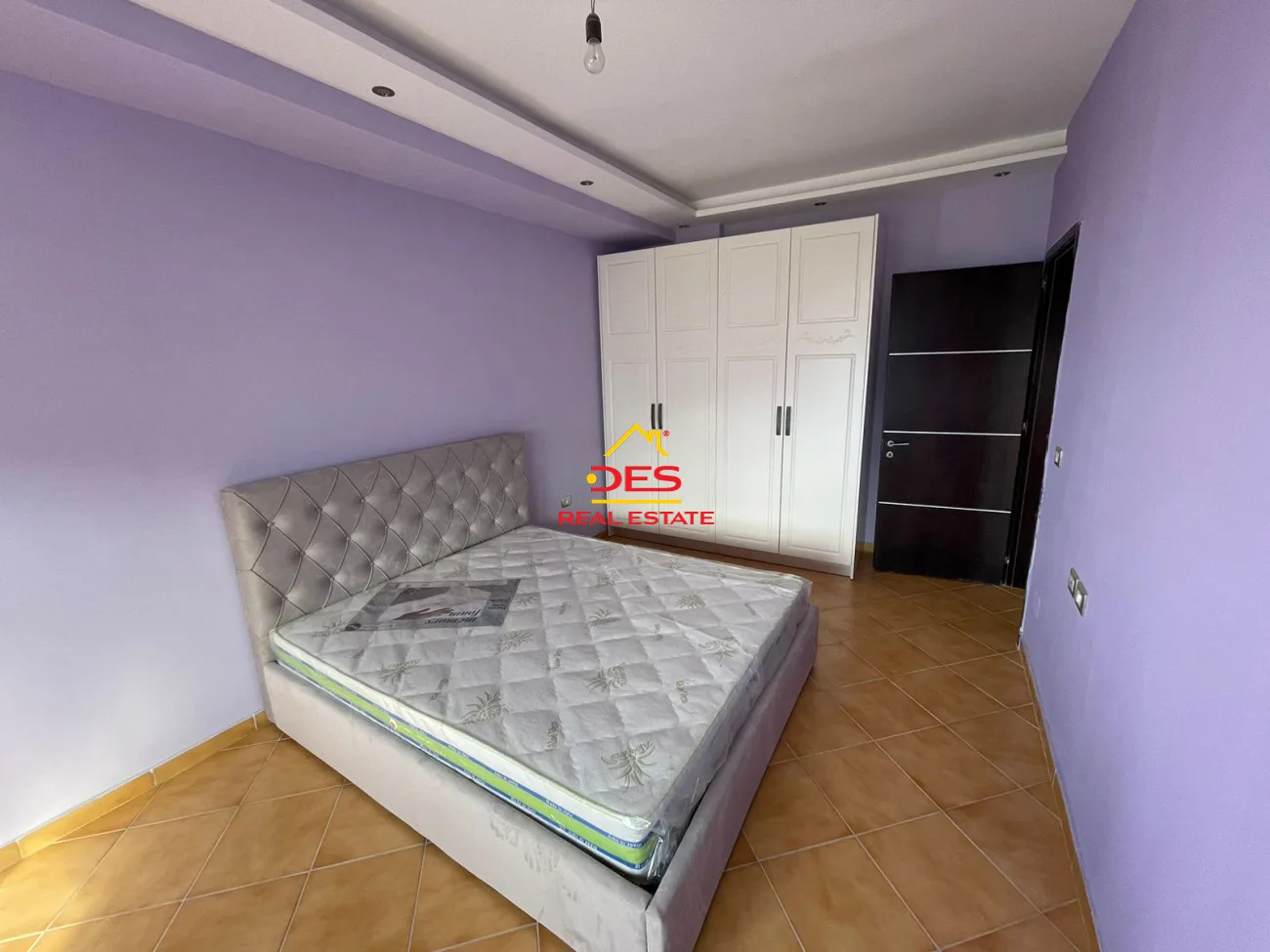 Jepet me qira apartament 1+1 në lungomare me pamje nga deti🌅