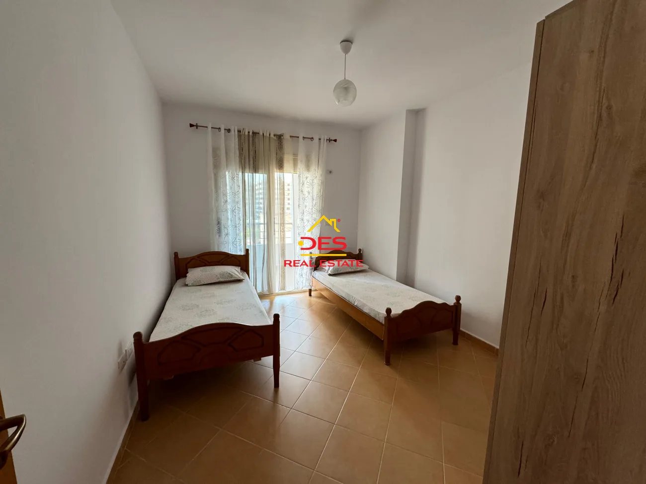 Jepet me qira apartament 2+1+2 pranë hotel partner,vlorë
