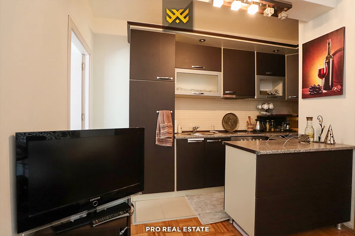 Banesë 42m² me #QIRA në Qendër