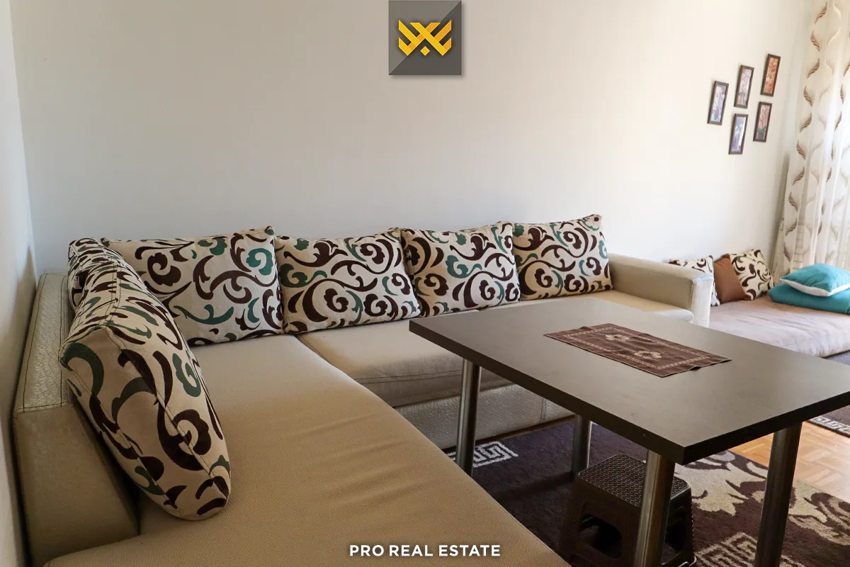 Banesë 42m² me #QIRA në Qendër
