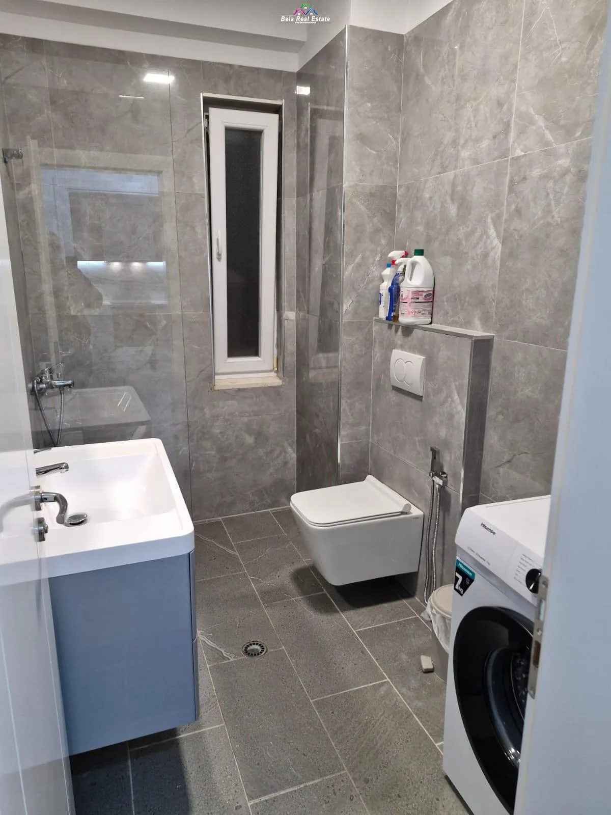Apartament Me Qera 2+1 Tek Rruga e Elbasanit (ID B2201174) Tirane.