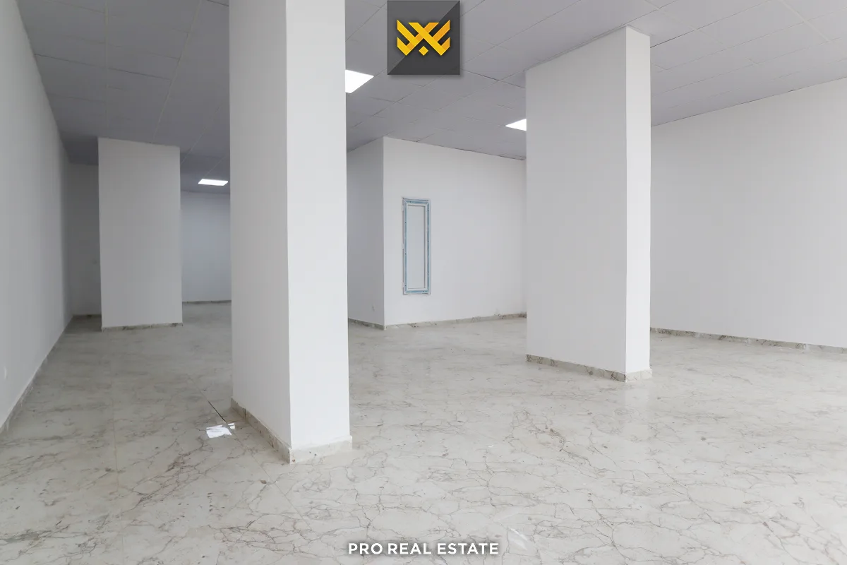 Lokal 90.4m² me #QIRA te Mati 1