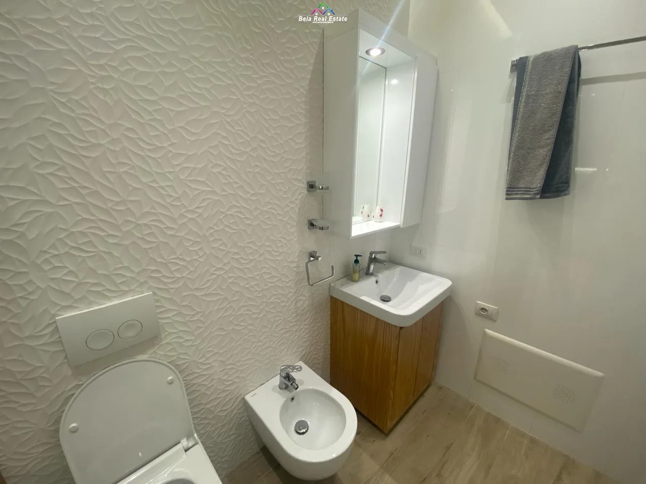 Apartament 1+1 Me Qera Tek 21 Dhjetori (ID B210561) Tirane