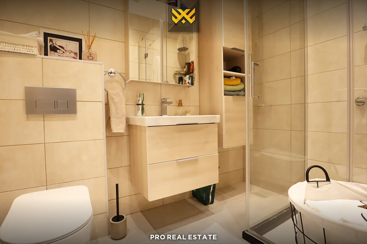 Banesë 131.2m² për #SHITJE në Emshir.