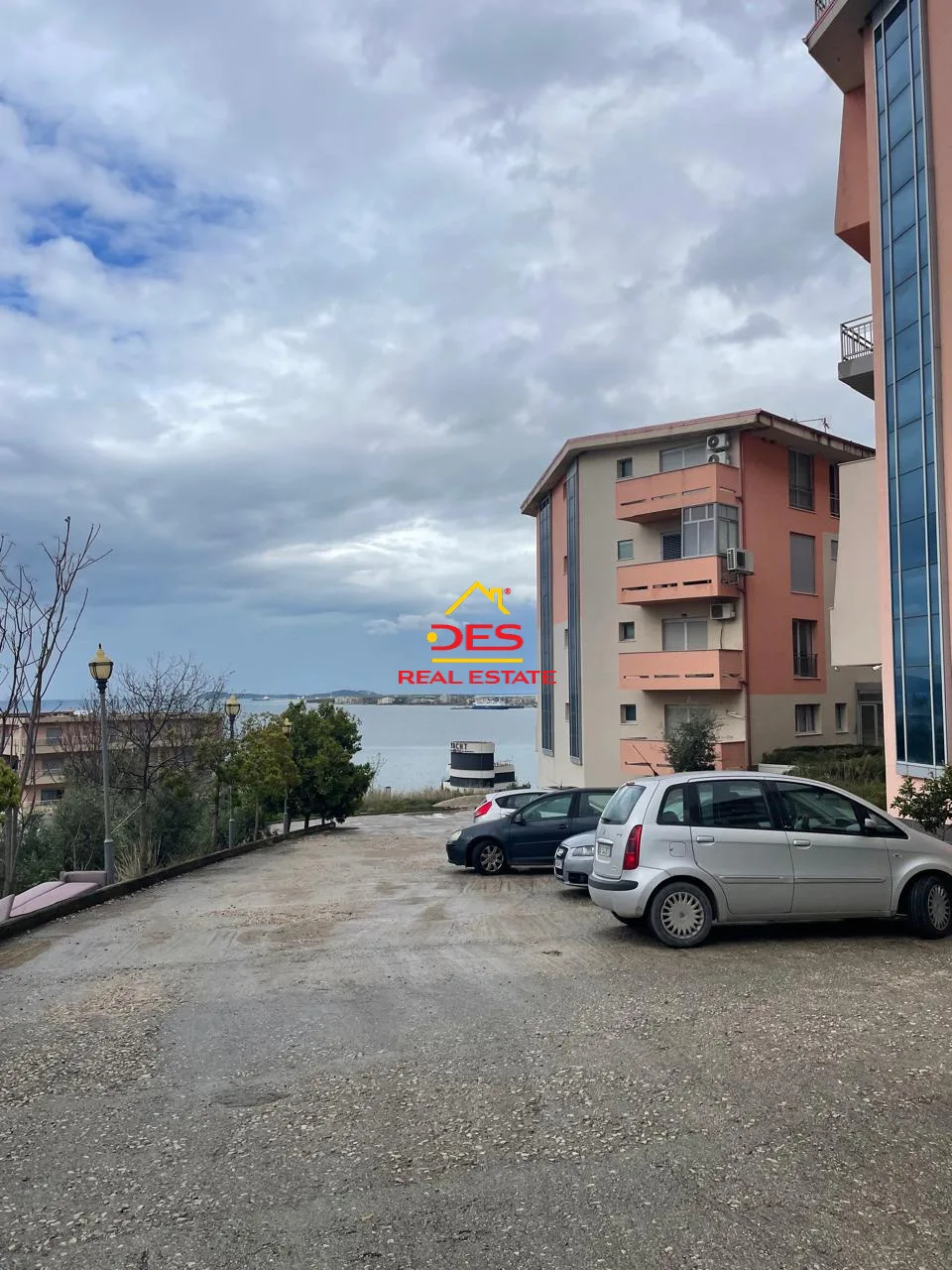 JEPEN ME QIRA APARTAMENTE 1+1 PËR TURIZËM & HOTELERI NË UJË TË FTOHTË,VLORË 📍 Pranë Shkollës Tregtare