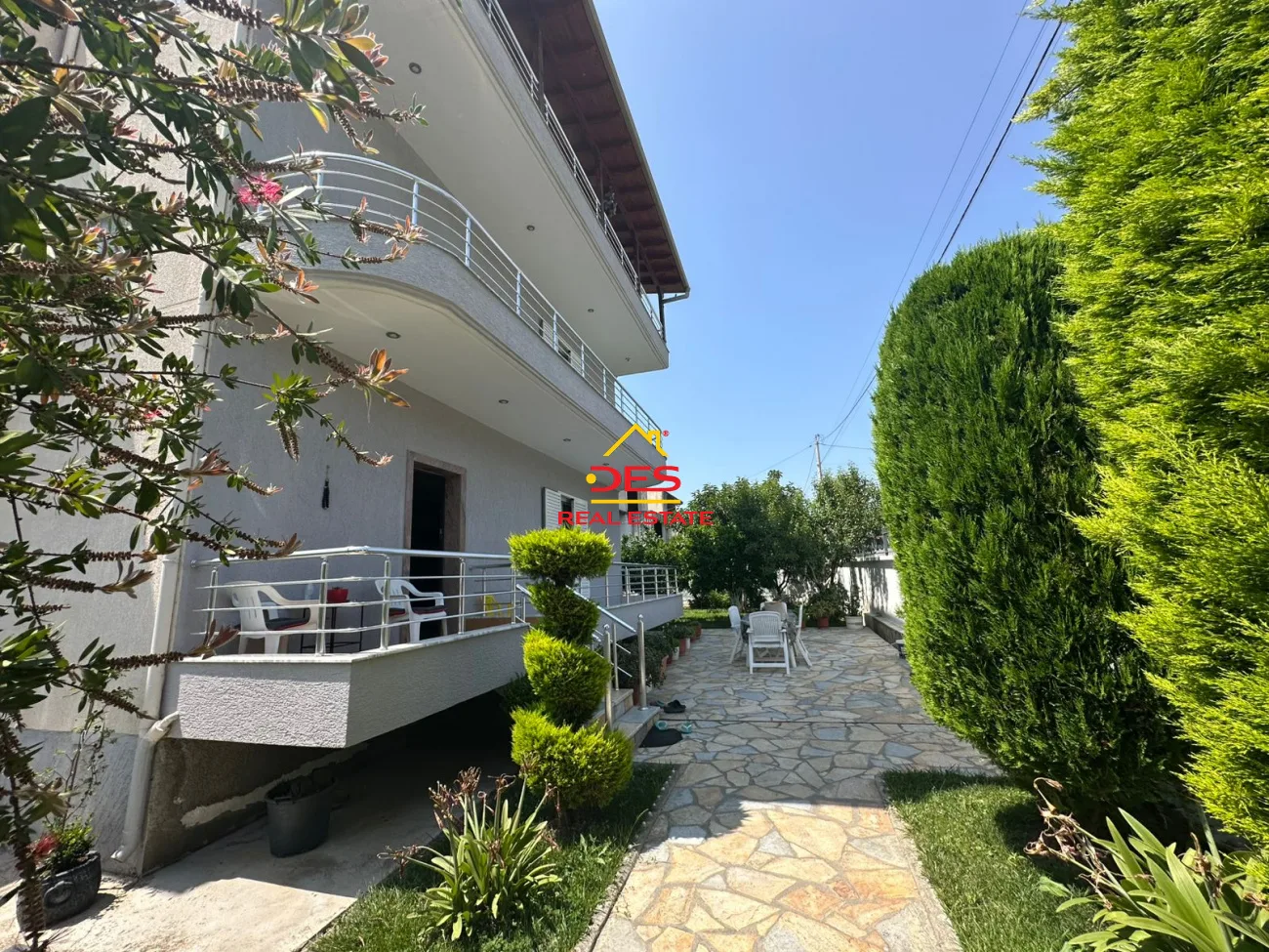 Shitet shtëpi private në lagjen ‘emin matraxhiu’ , elbasan