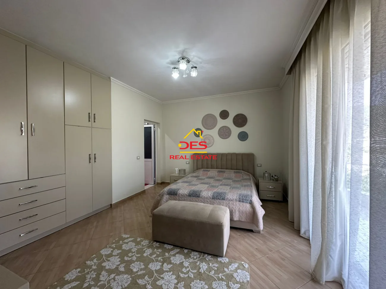 Shitet shtëpi private në lagjen ‘emin matraxhiu’ , elbasan