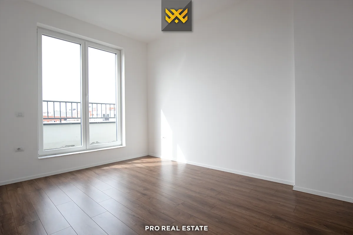 Banesë Penthouse 188.3m² + 97m² për #SHITJE te Mati 1.