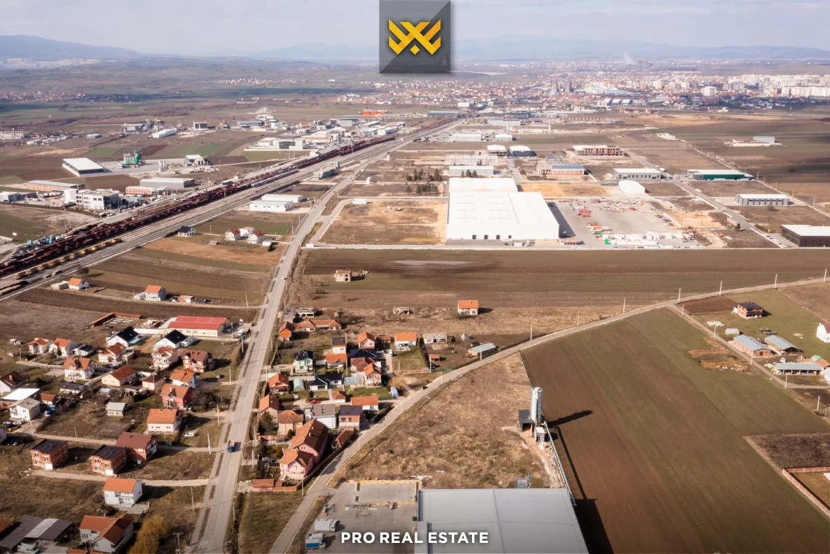 Truall 44.60 Ari për #SHITJE në Miradi të Epërme.