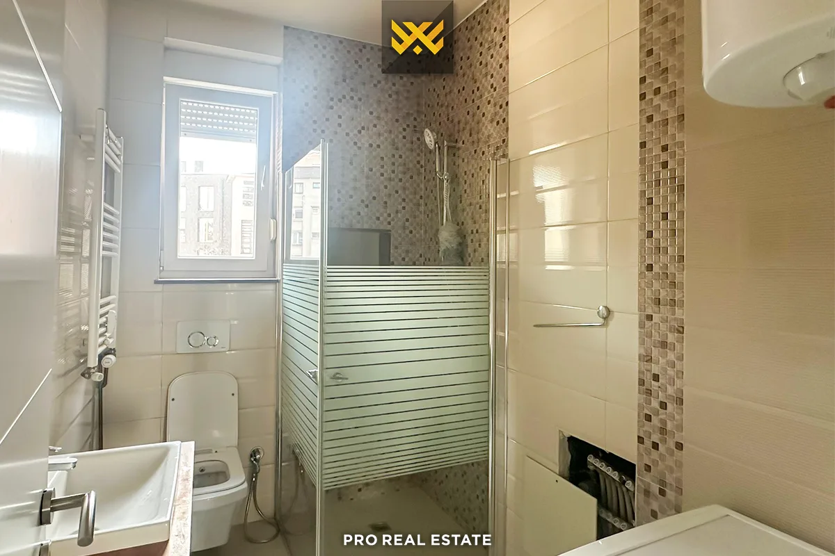 Banesë / Zyrë 62m² me #QIRA në Qendër