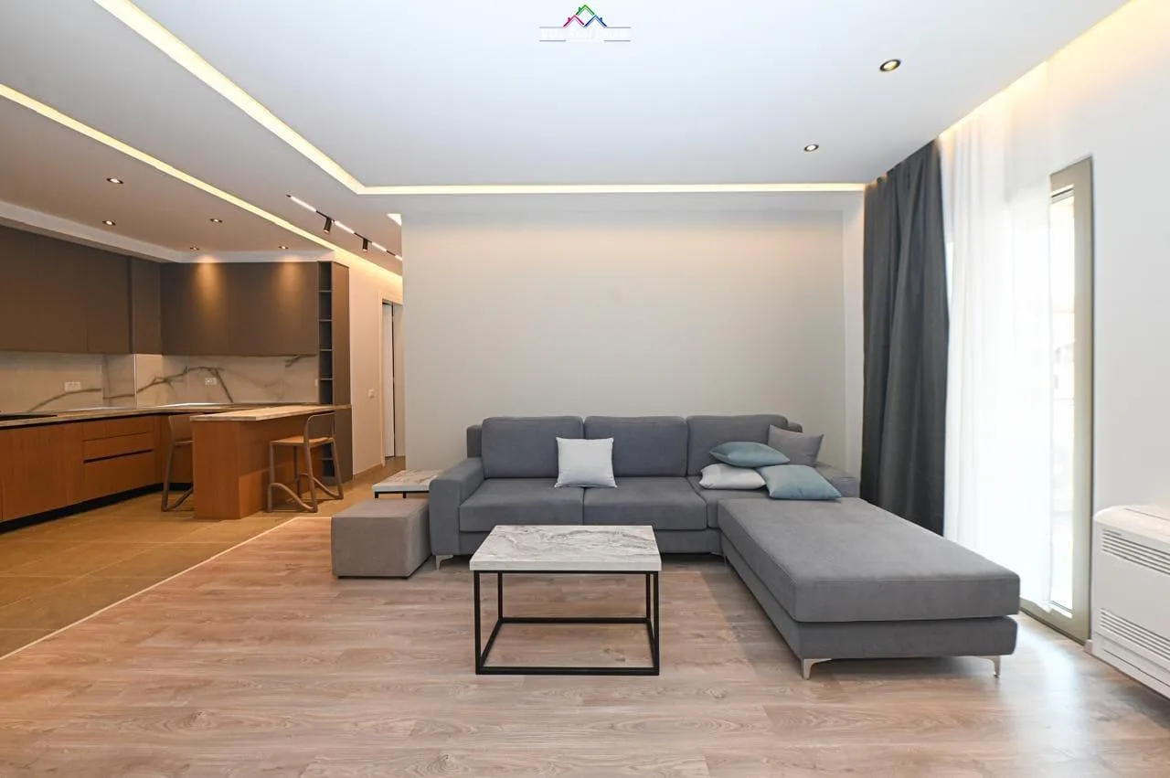 Apartament Me Qera 2+1+2 Tek Kompleksi Delijorgji (ID B2201701) Tirane