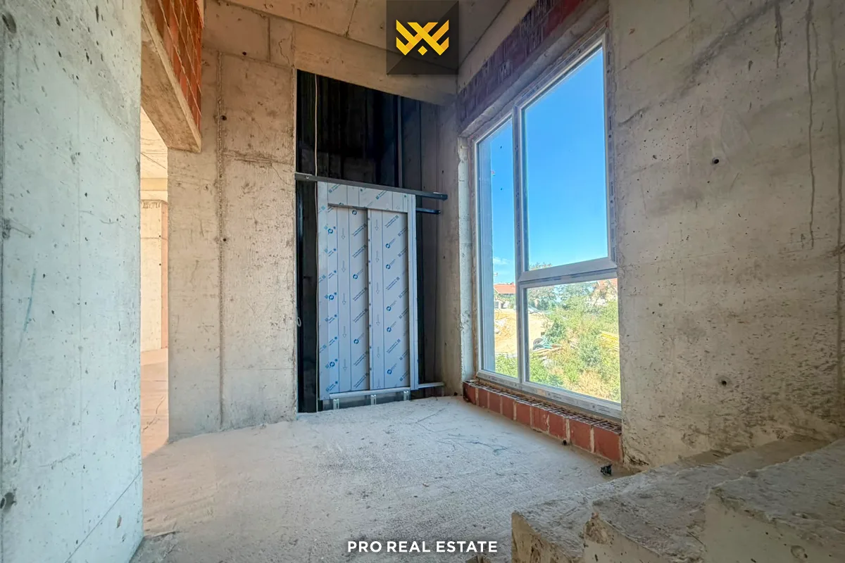 Objekt 1689m² me #QIRA te Prishtina e Re