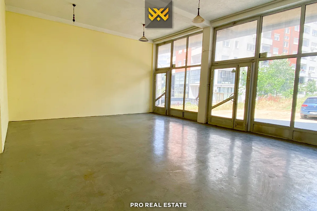 Lokal 40m² me #QIRA te Mati 1