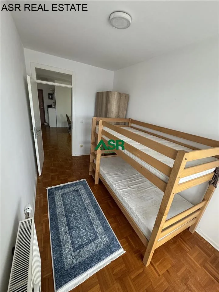 #ID:3291 Banesë 90m2 me #qira në lagjen rr.Muharrem Fejza, tek shkolla Pavaresia