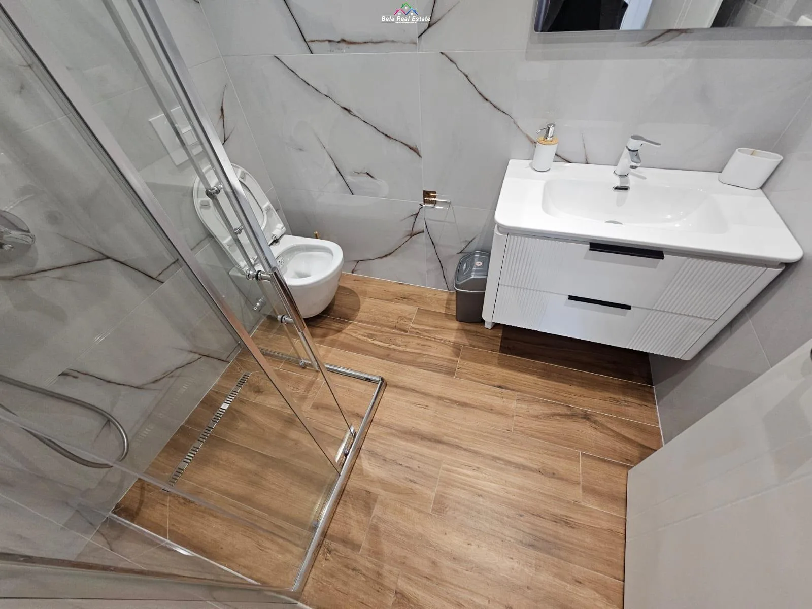 Apartament Me Qera 2+1 Tek Mine Peza (ID B2201555) Tirane