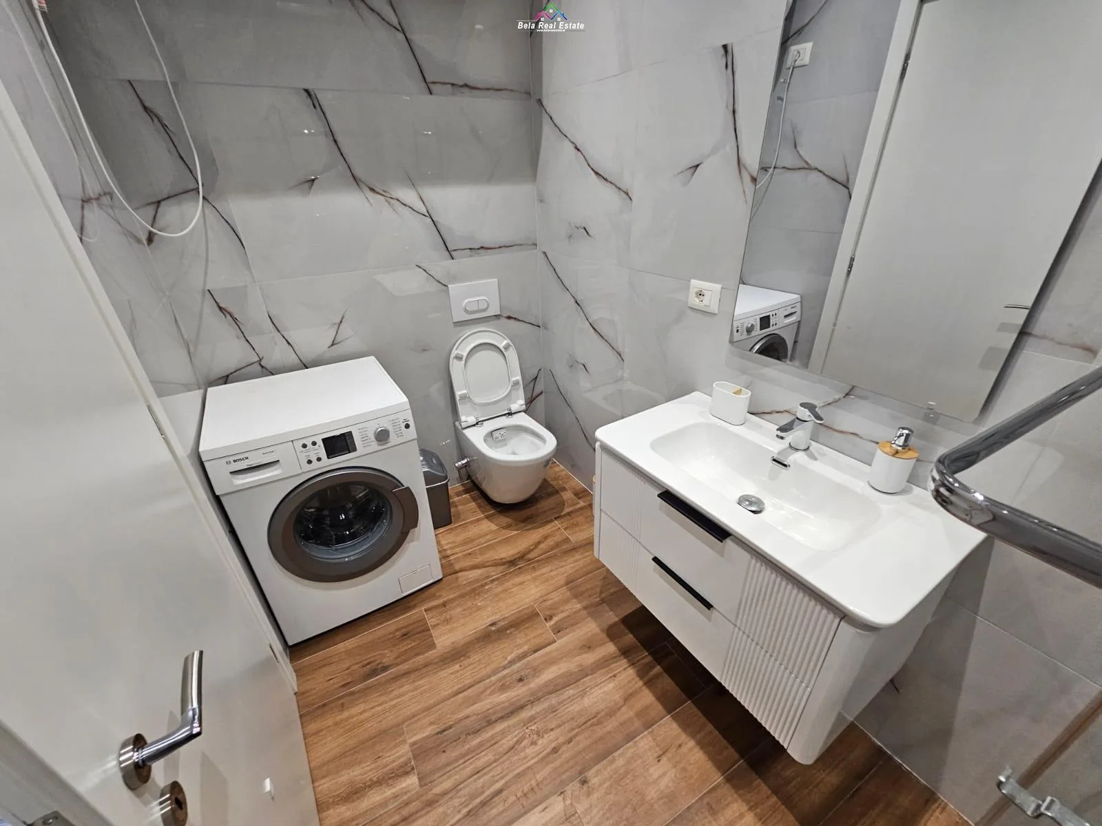 Apartament Me Qera 2+1 Tek Mine Peza (ID B2201555) Tirane