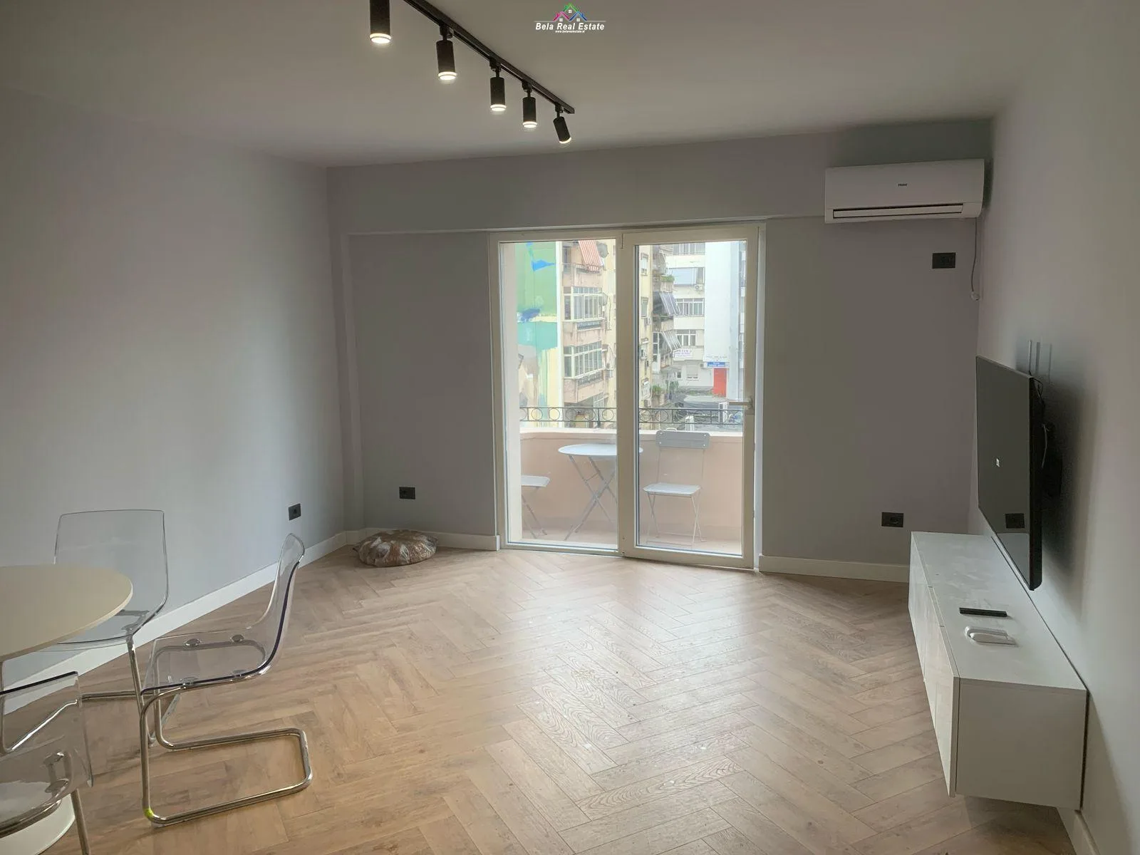 Apartament Me Qera 1+1 Ne Qender (ID B211314) Tirane.