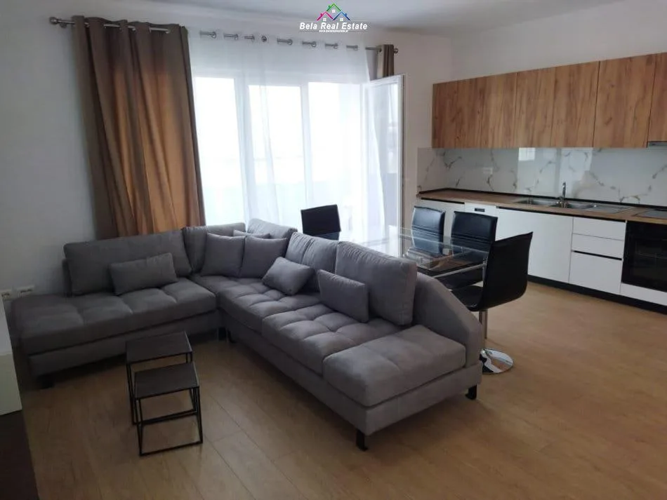 Apartament Me Qera 2+1 tek Ish Fusha e Aviacionit (ID B2201246) Tirane.