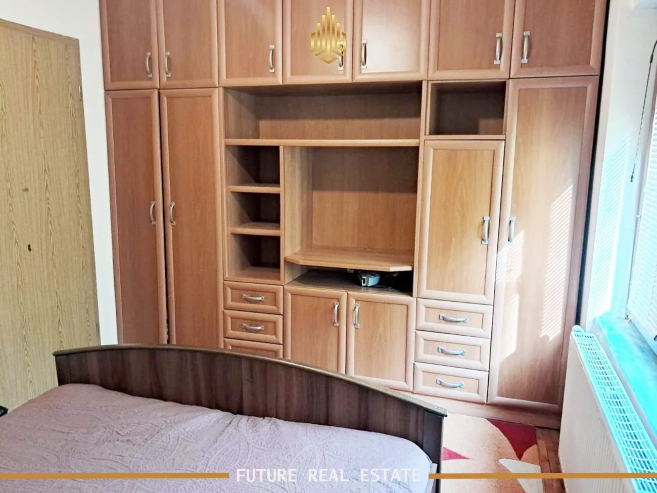 Banesë me QIRA – 1 dhomë gjumi – në Breg të Diellit – afër Ismail Qemailit.