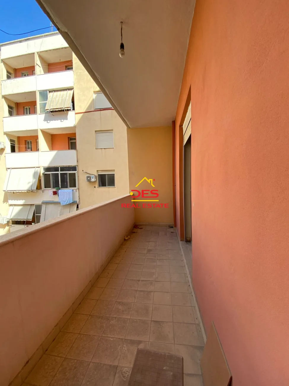 Shitet apartament 1+1 pranë shkollës së muzikës,vlorë