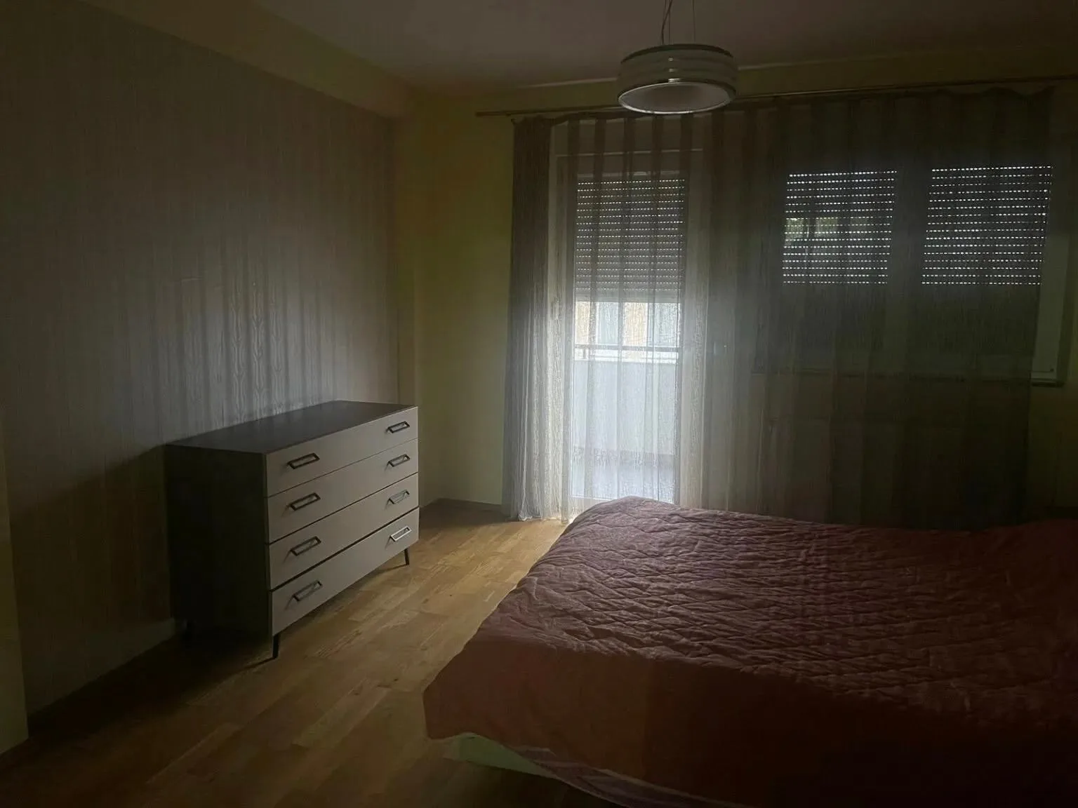 Banesë në shitje në Bregun e Diellit