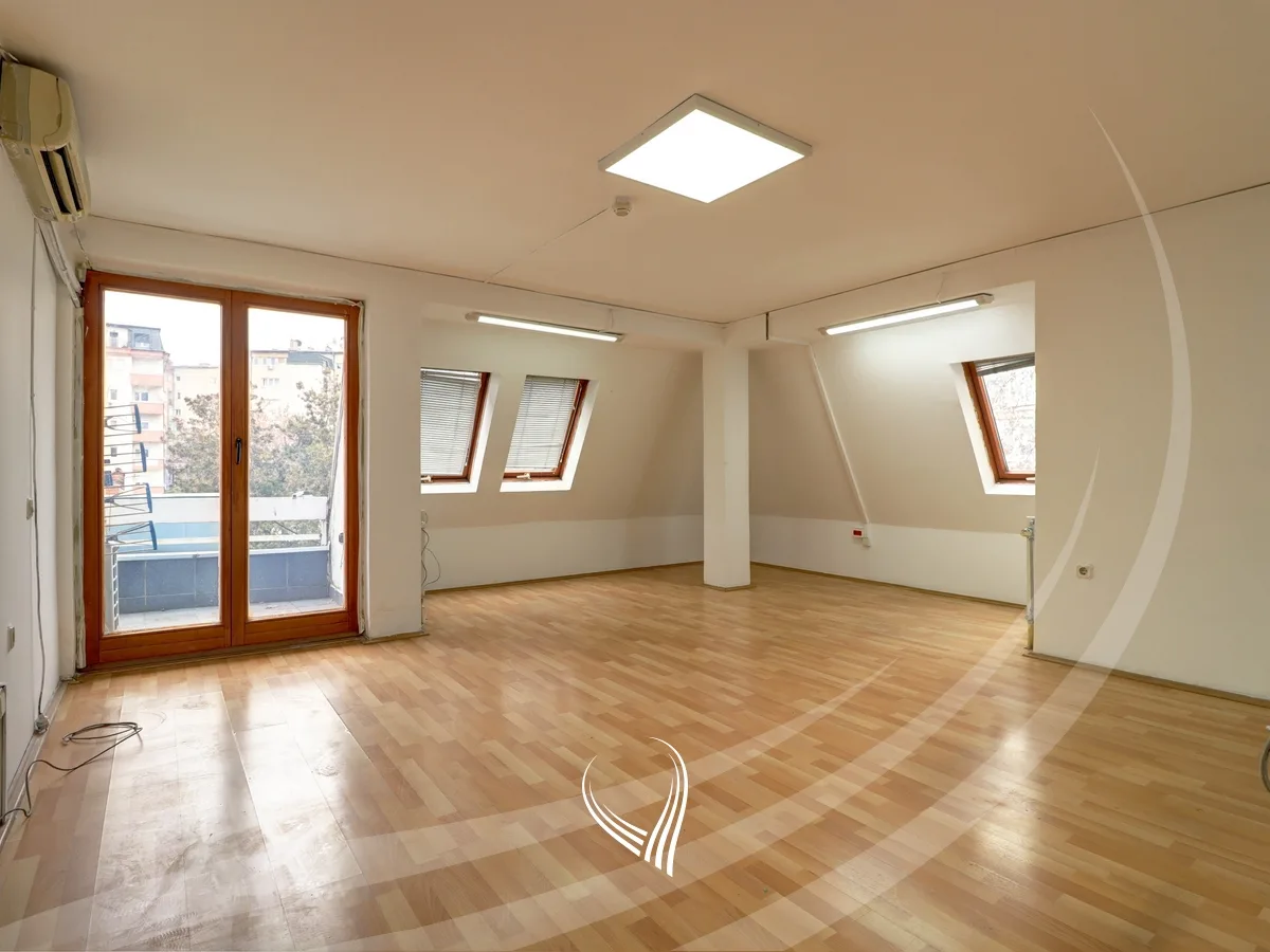 Zyre 300m2 me qira në lagjen Pejton