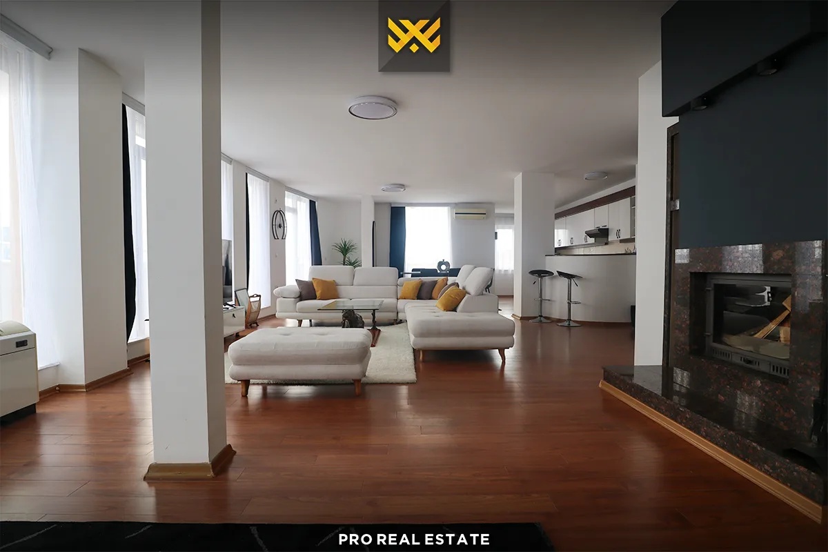 Banesë Penthouse 175m² + 70m² me #QIRA në Dragodan