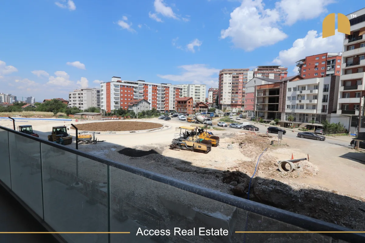 Lokal me QIRA – 68m² – Ruga A
