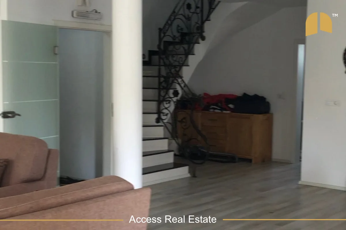 Duplex me QIRA – 200m² – Veternik