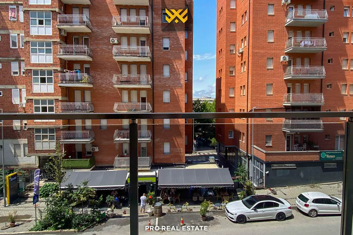 Banesë / Zyrë 85m² me #QIRA në Lagjen e Spitalit