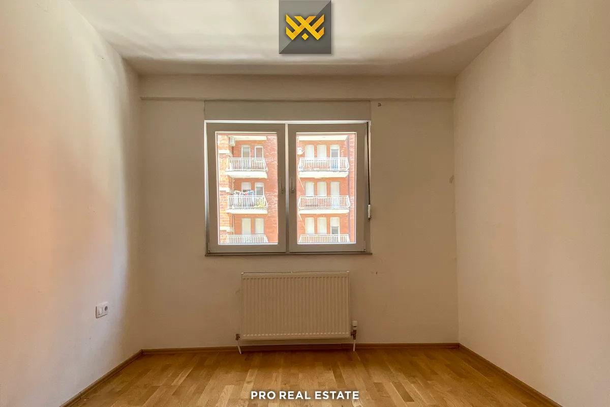 Banesë / Zyrë 85m² me #QIRA në Lagjen e Spitalit