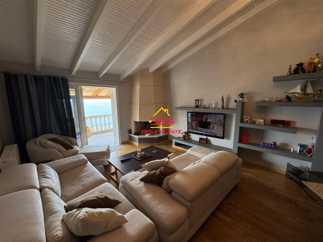 Shitet apartament 2+1+2 ne sarande