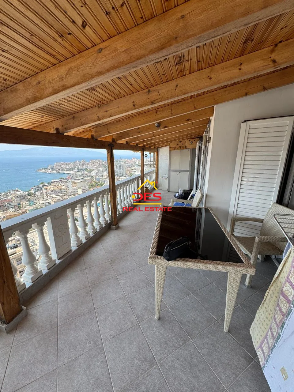 Shitet apartament 2+1+2 ne sarande