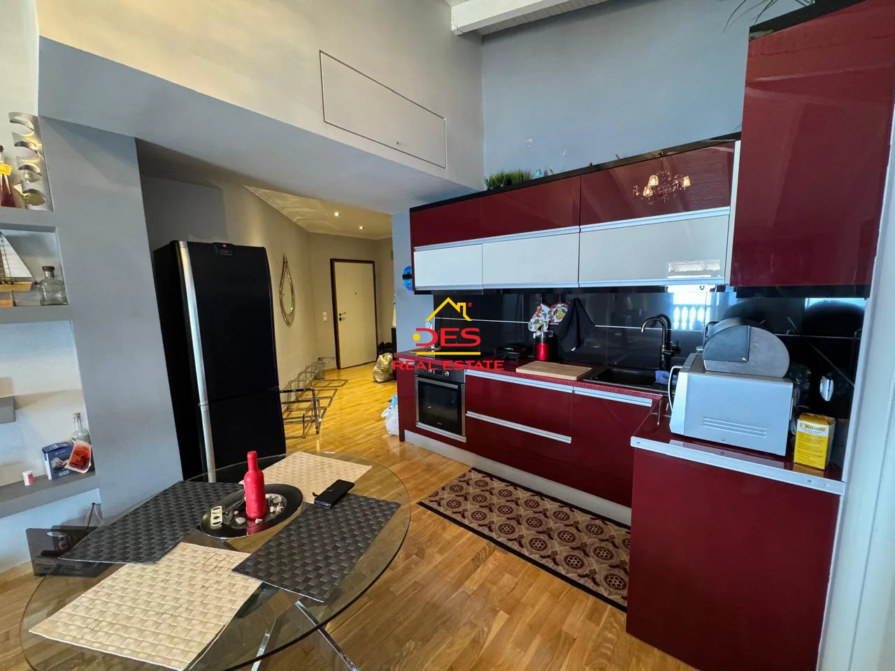 Shitet apartament 2+1+2 ne sarande