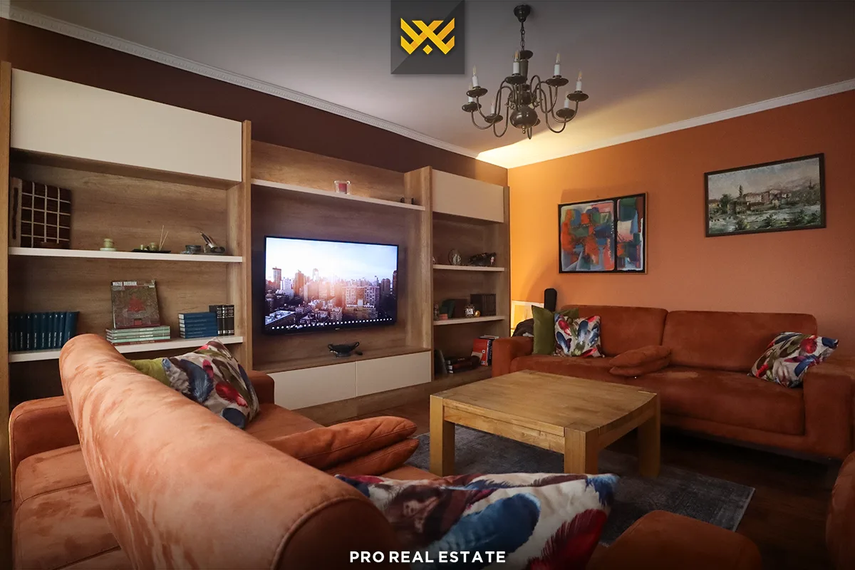 Banesë 100m² me #QIRA në Bregun e Diellit.