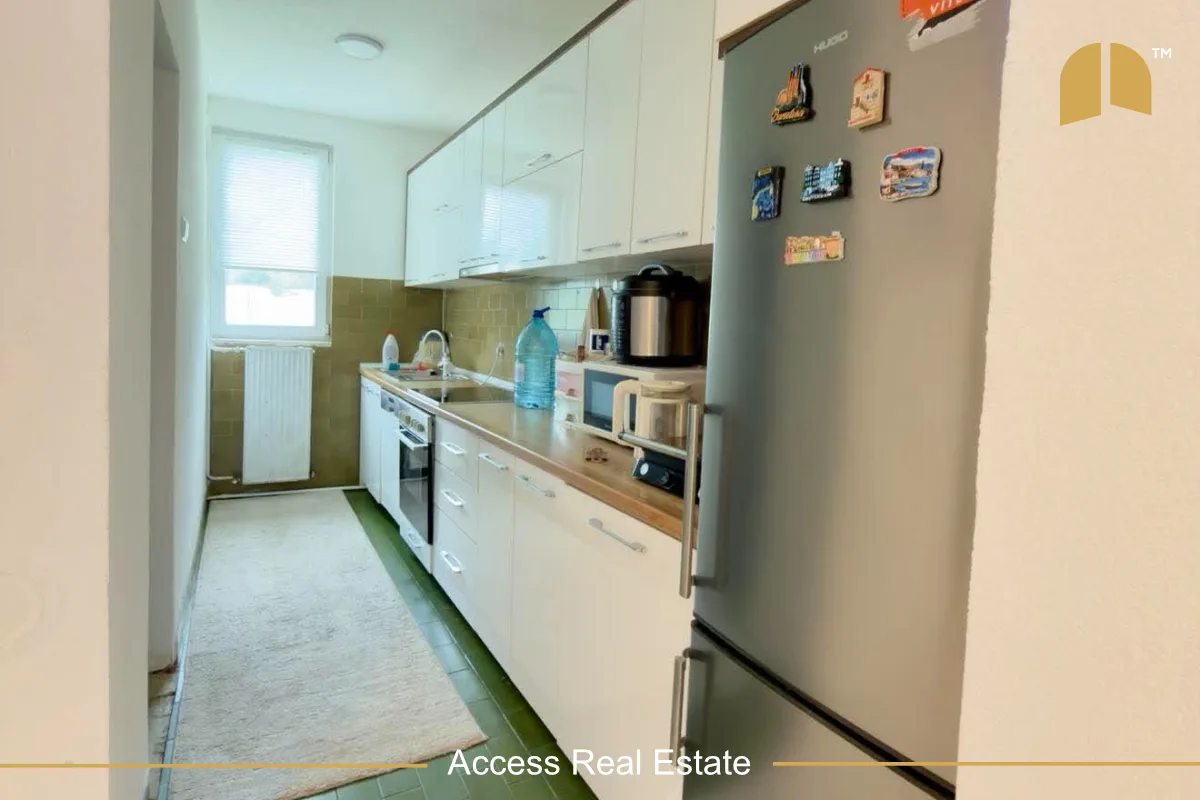 Shtëpi në Shitje me FLETË POSEDUESE – 250m² + 6.12 Ari – Çagllavicë