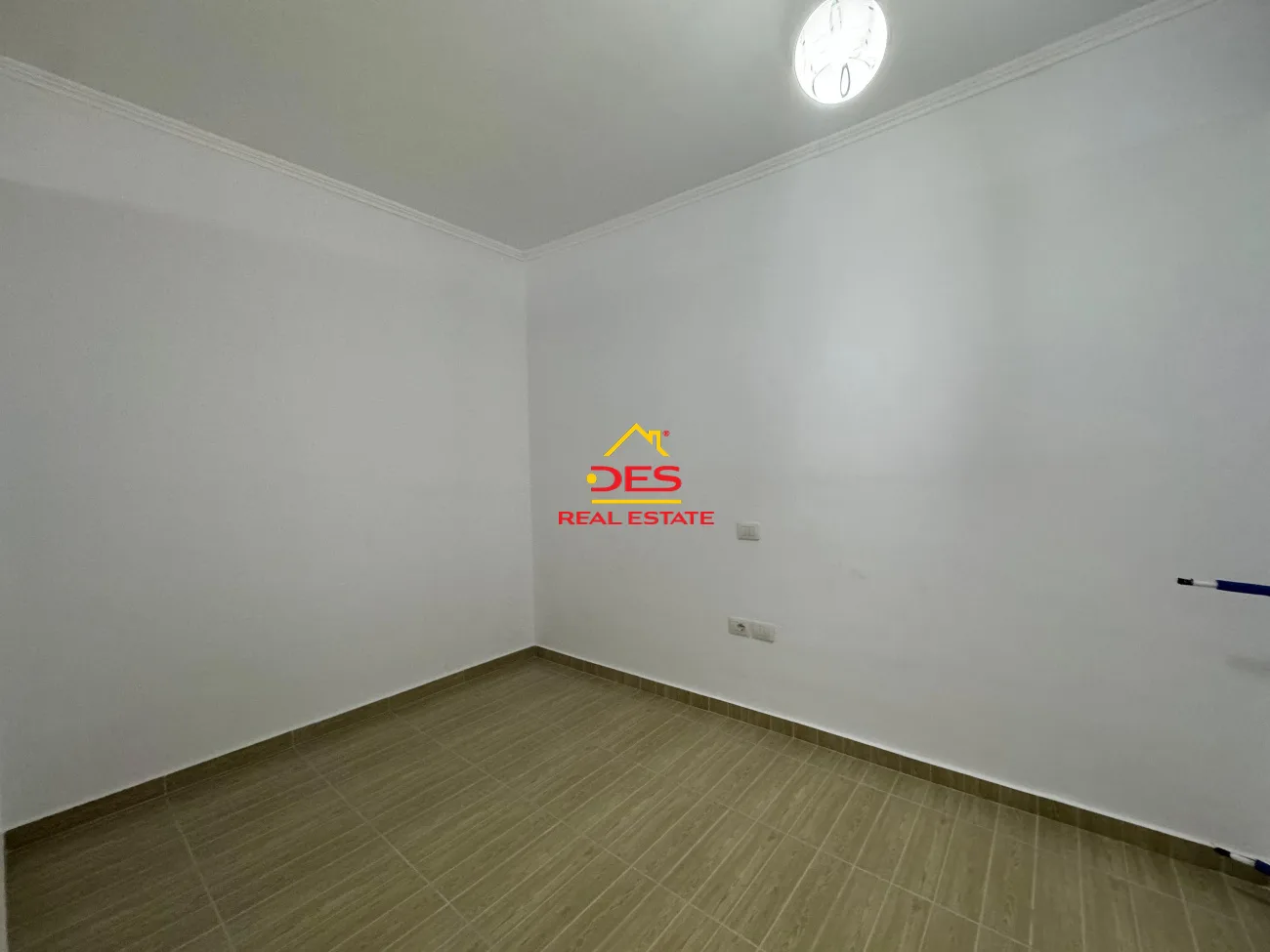 Jepet me qira apartament 2+1 në transballkanike,vlorë