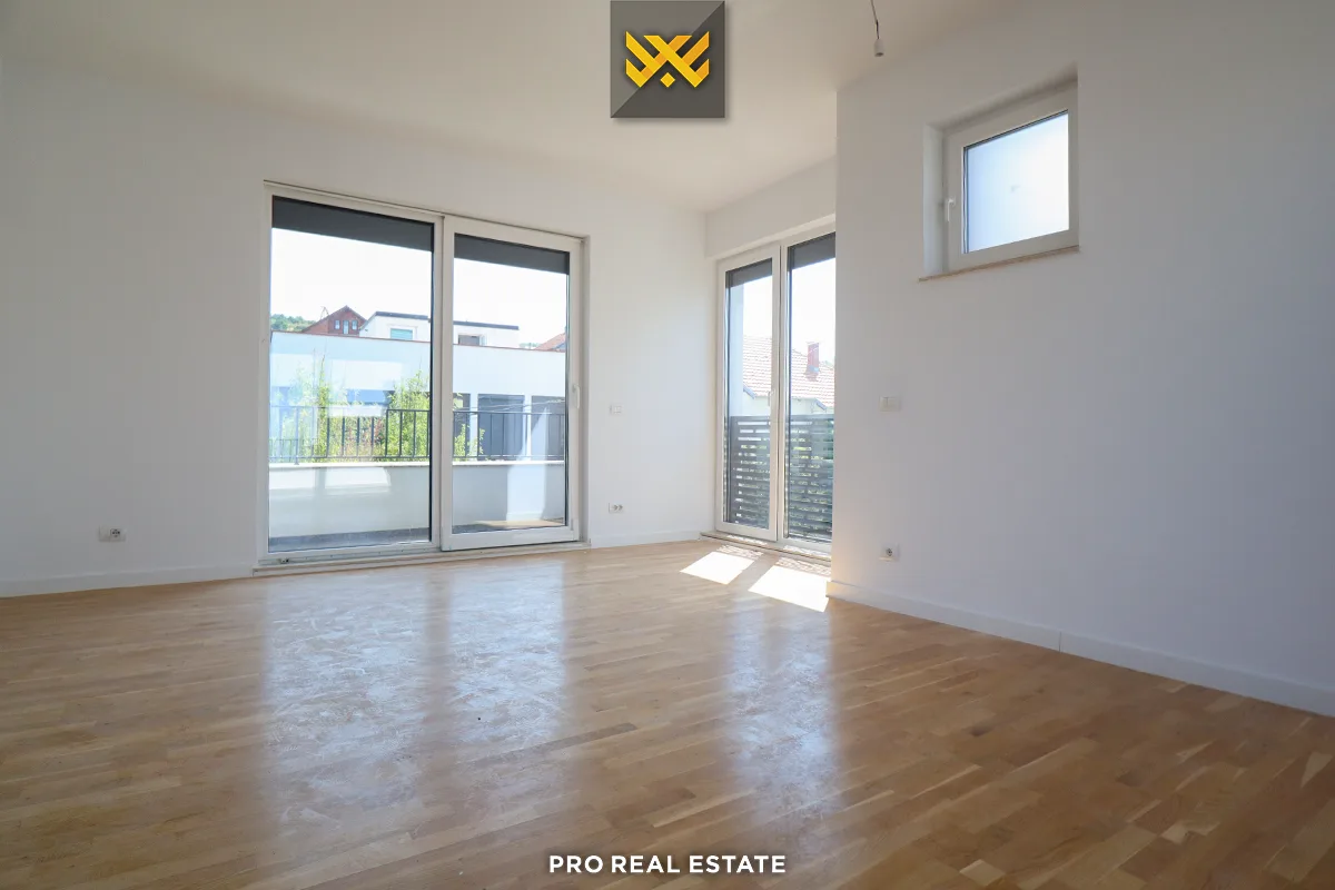 Shtëpi 280m² për #SHITJE në City Home