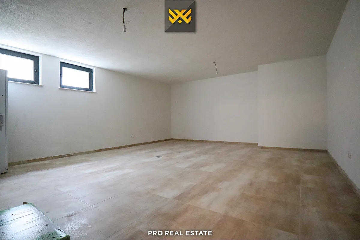 Shtëpi 280m² për #SHITJE në City Home