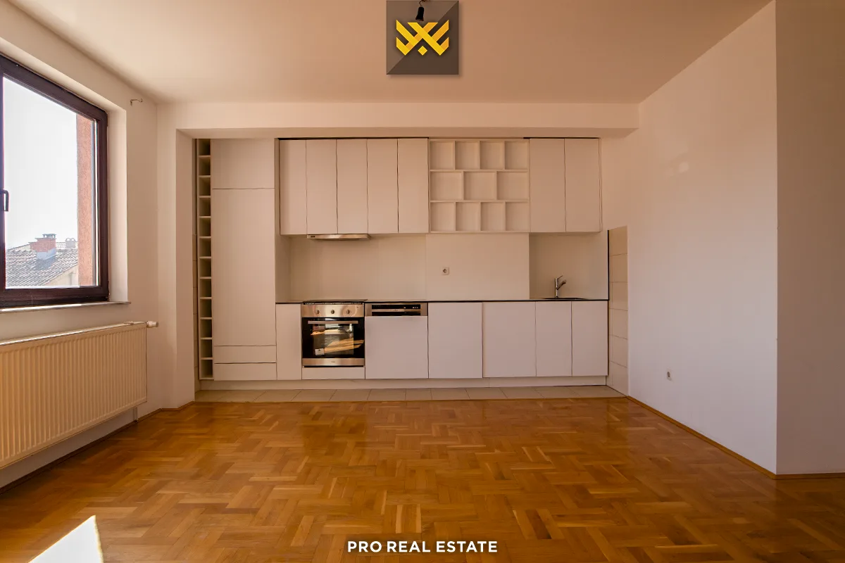 Banesë 100m² me #QIRA në Lagjen Gjinaj.