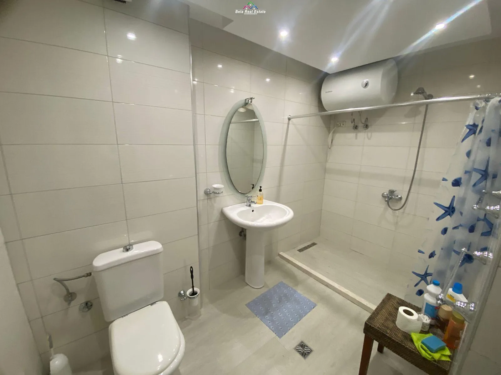 Apartament me qera 3+1+2 ne Qender (ID B230171) Tirane