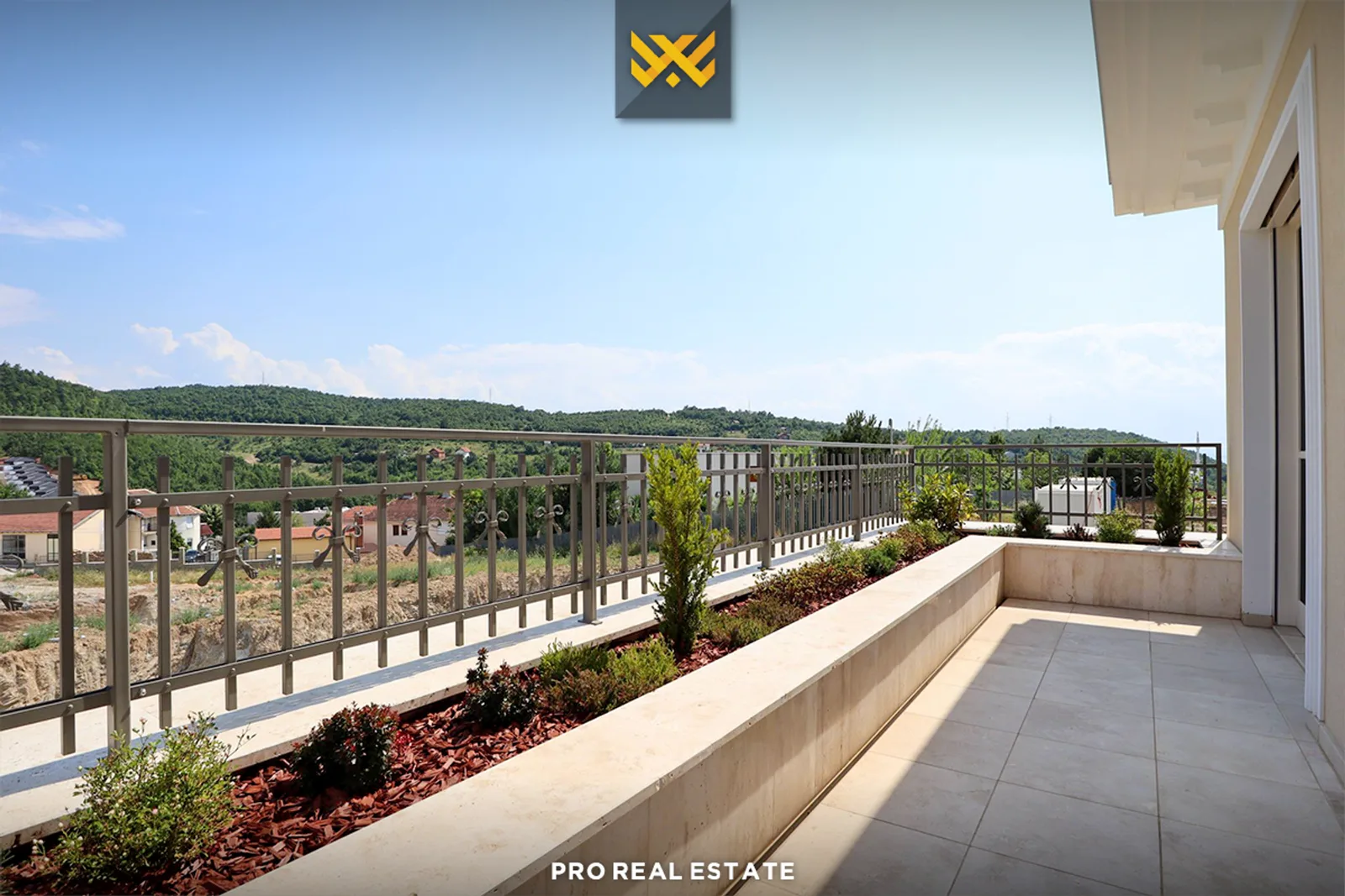 Villa në #SHITJE në Sofali.
