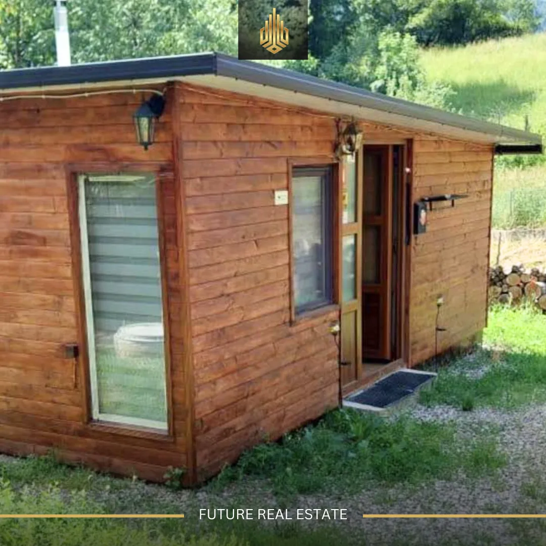 Villa në SHITJE/10 ari