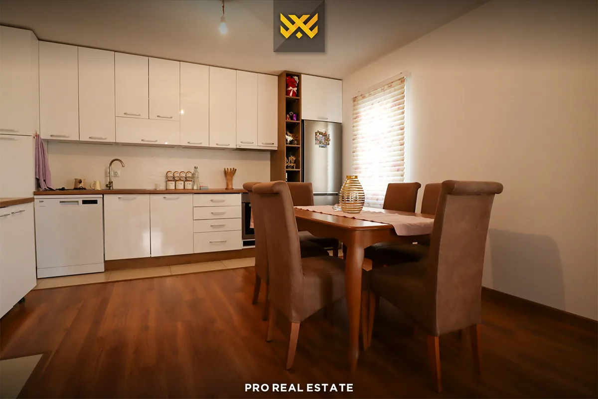 Shtëpi 120m² për #SHITJE në Kodrën e Trimave.