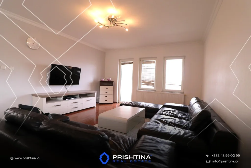 Shtëpi në shitje 270m² në Hajvali