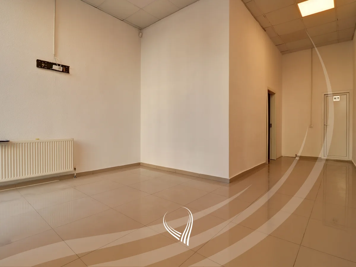 Lokal 43.86m2 me qira në lagjen Mati 1